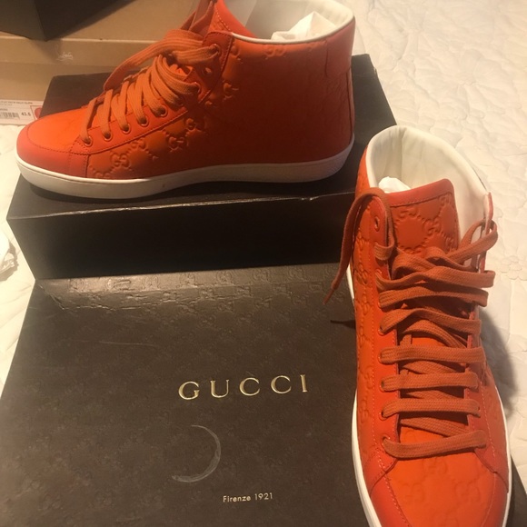 Sneakers - Picture 1 of 2